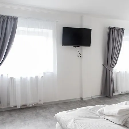 Na Zamecke Проживание в семье